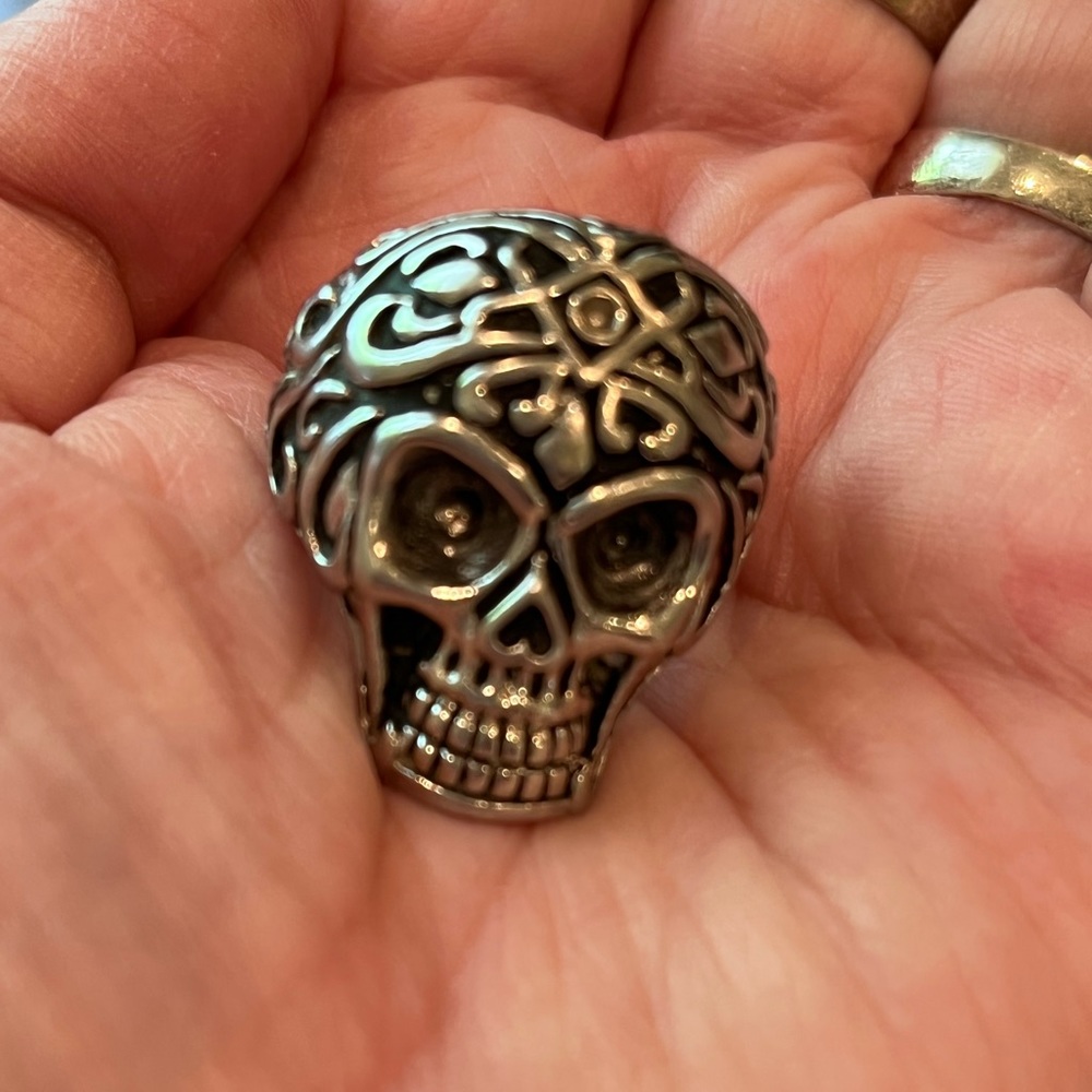 Vintage Silver Skull Statement Ring - image 4